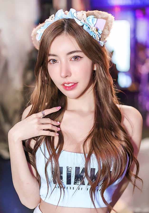 Champ Emmita พริตตี้ เน็ตไอดอลสุดในรุ่นแล้ว - warpsexy เปิดวาร์ป เซ็ก